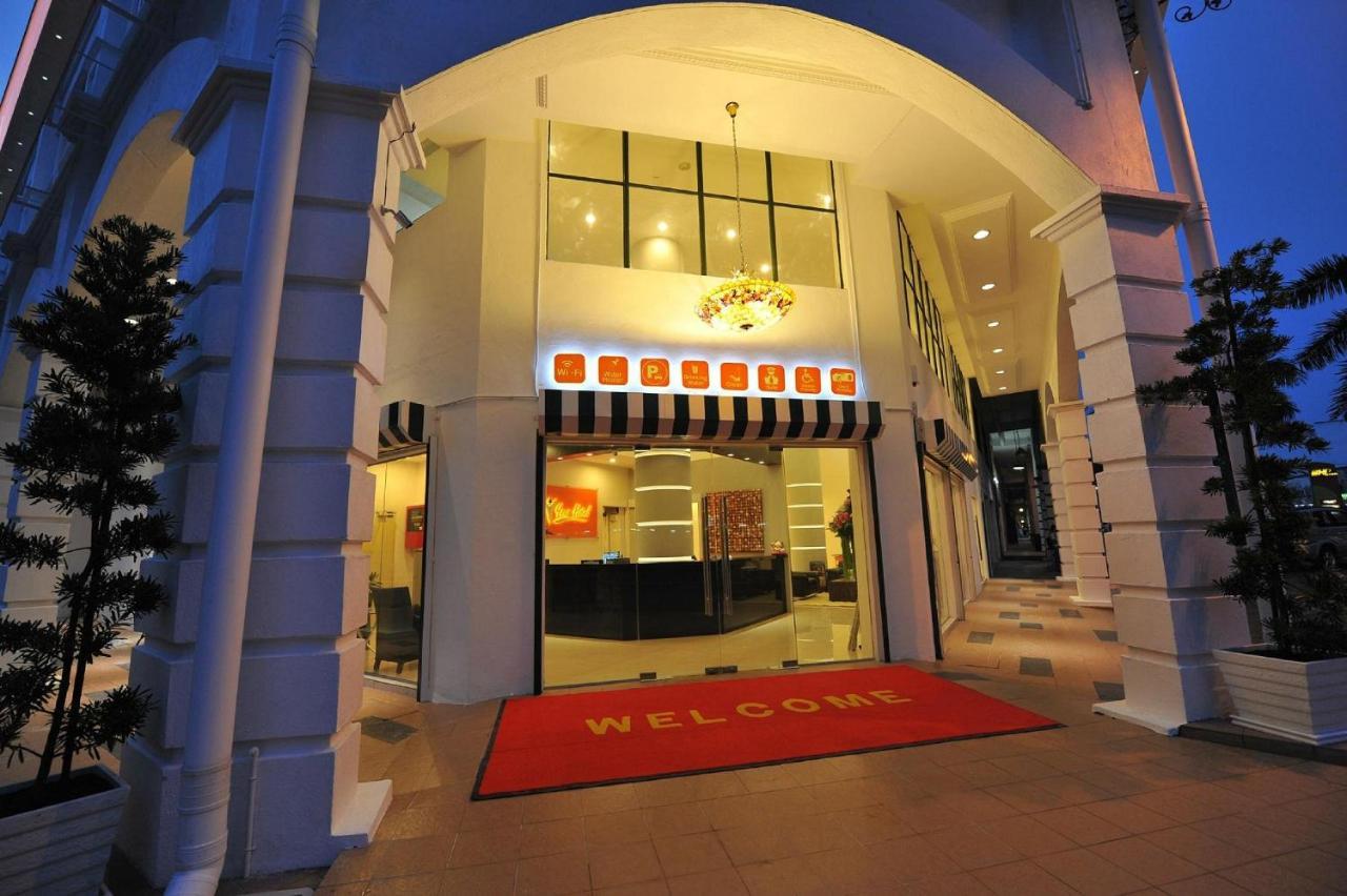 Your Hotel Klang By D'Concept Esterno foto