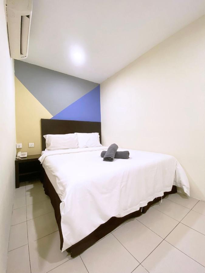 Your Hotel Klang By D'Concept Esterno foto