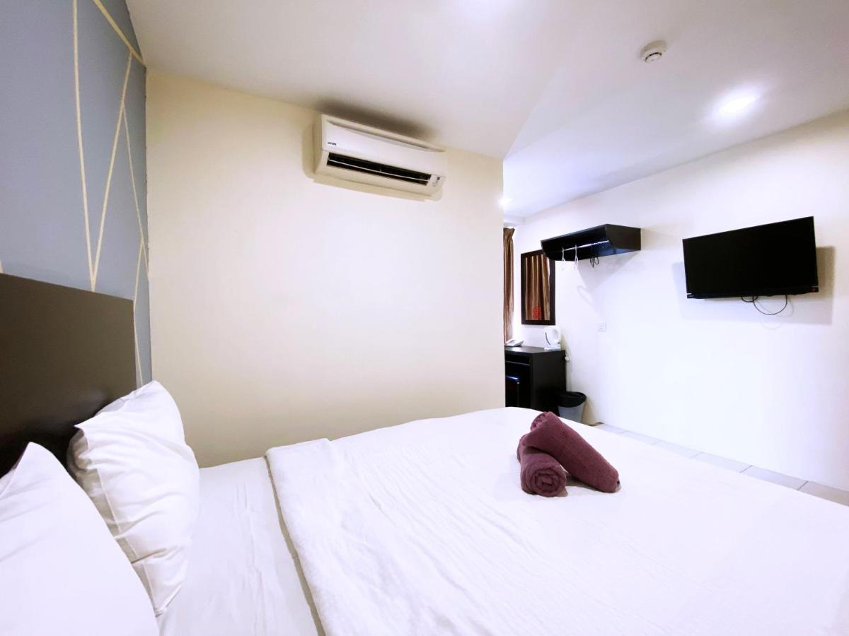 Your Hotel Klang By D'Concept Esterno foto