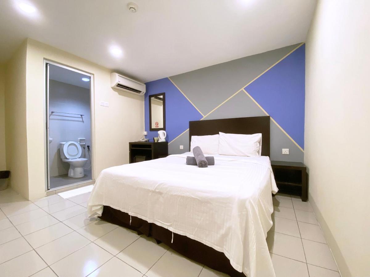 Your Hotel Klang By D'Concept Esterno foto