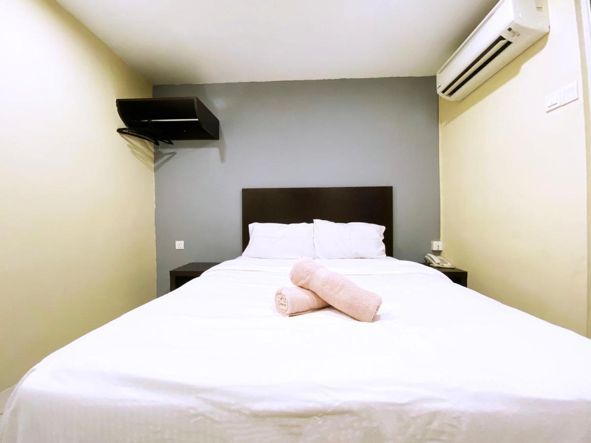 Your Hotel Klang By D'Concept Esterno foto