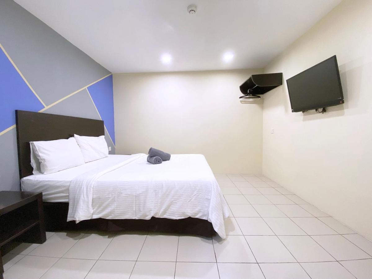 Your Hotel Klang By D'Concept Esterno foto