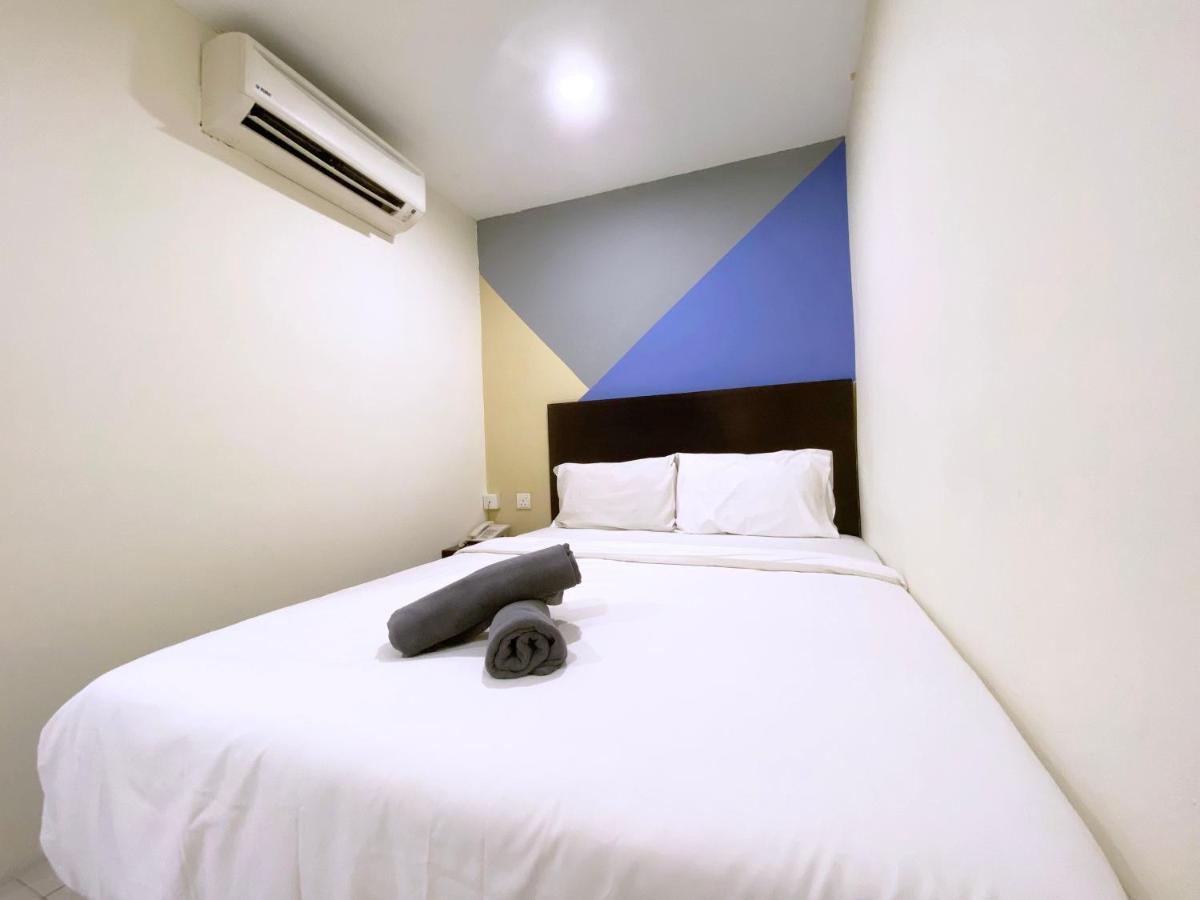 Your Hotel Klang By D'Concept Esterno foto
