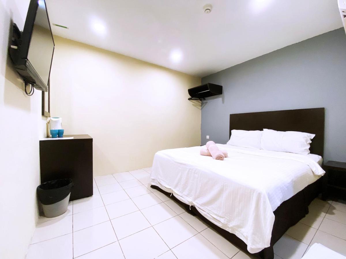 Your Hotel Klang By D'Concept Esterno foto