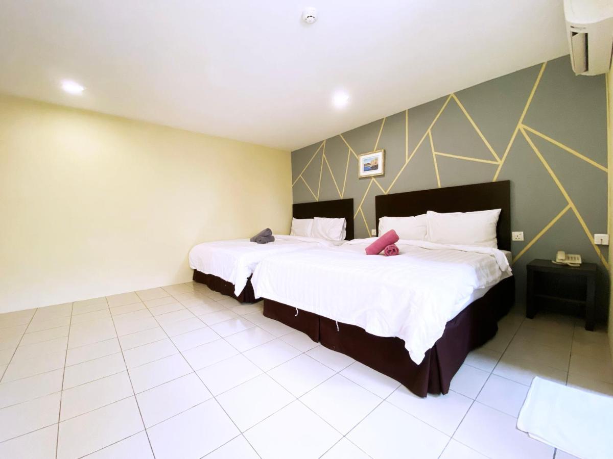 Your Hotel Klang By D'Concept Esterno foto