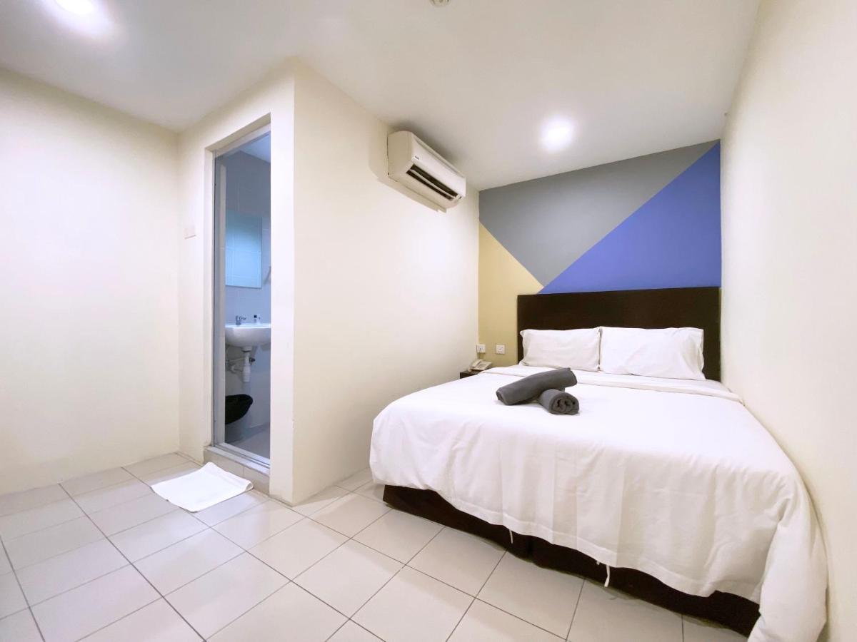 Your Hotel Klang By D'Concept Esterno foto